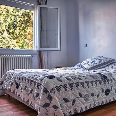 Semesterbostad Agreable Maison 3 Avec Piscine *