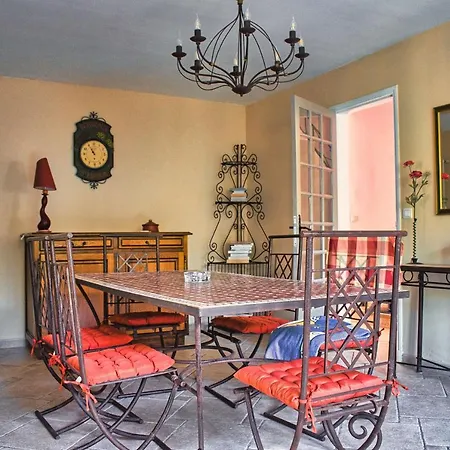 Casa de Férias Agreable Maison 3 Avec Piscine *